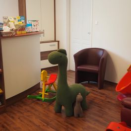 warteraum kinderarzt Sankt Pölten